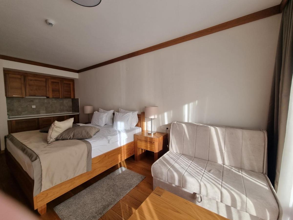 Apartman S-Lux Privatni App Vuckoo ヤホリナ エクステリア 写真